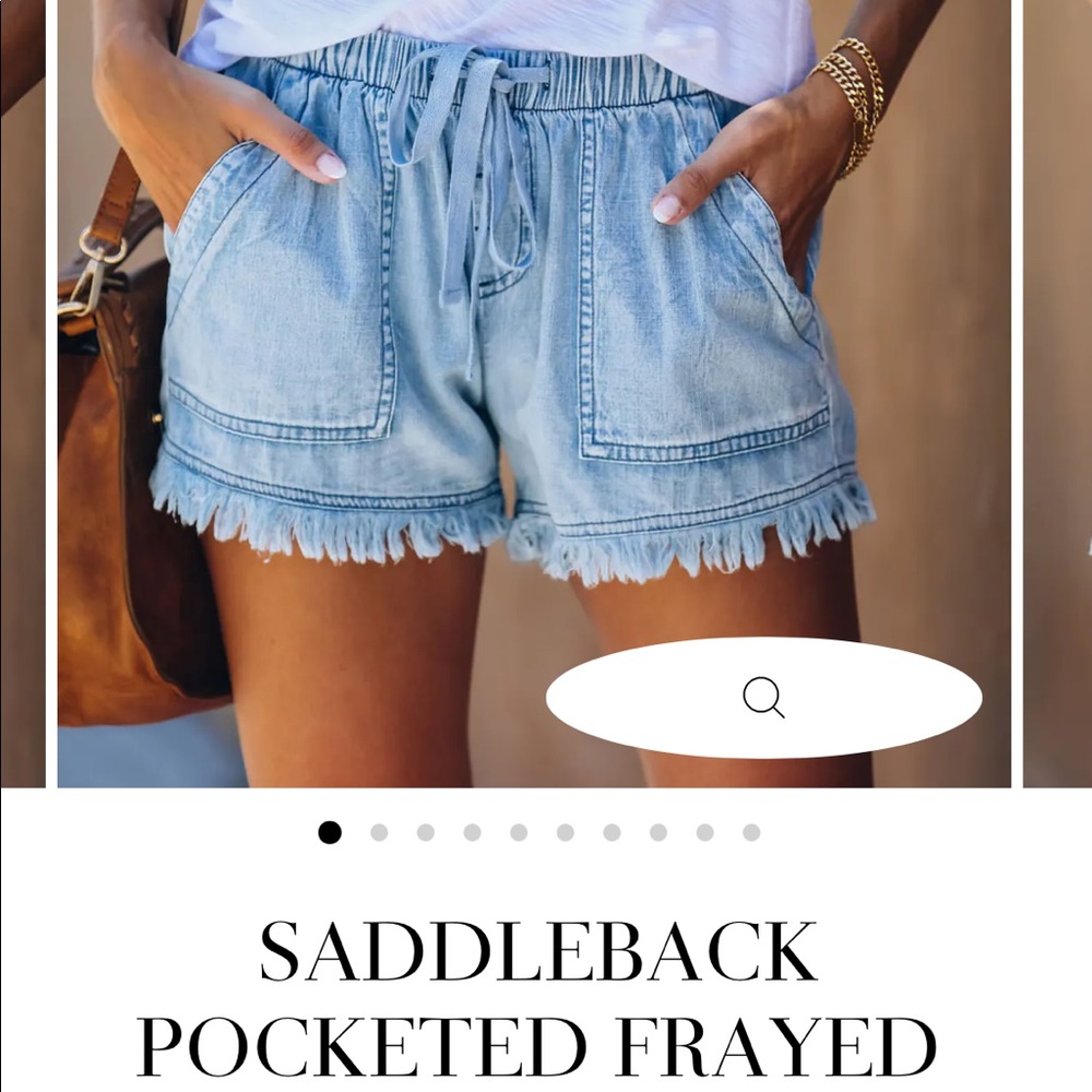 Brand new Vici Saddleback Shorts size Large